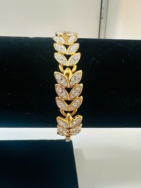 Vintage Swarovski Leaf Crystal Link Bracelet - Women Jewelry